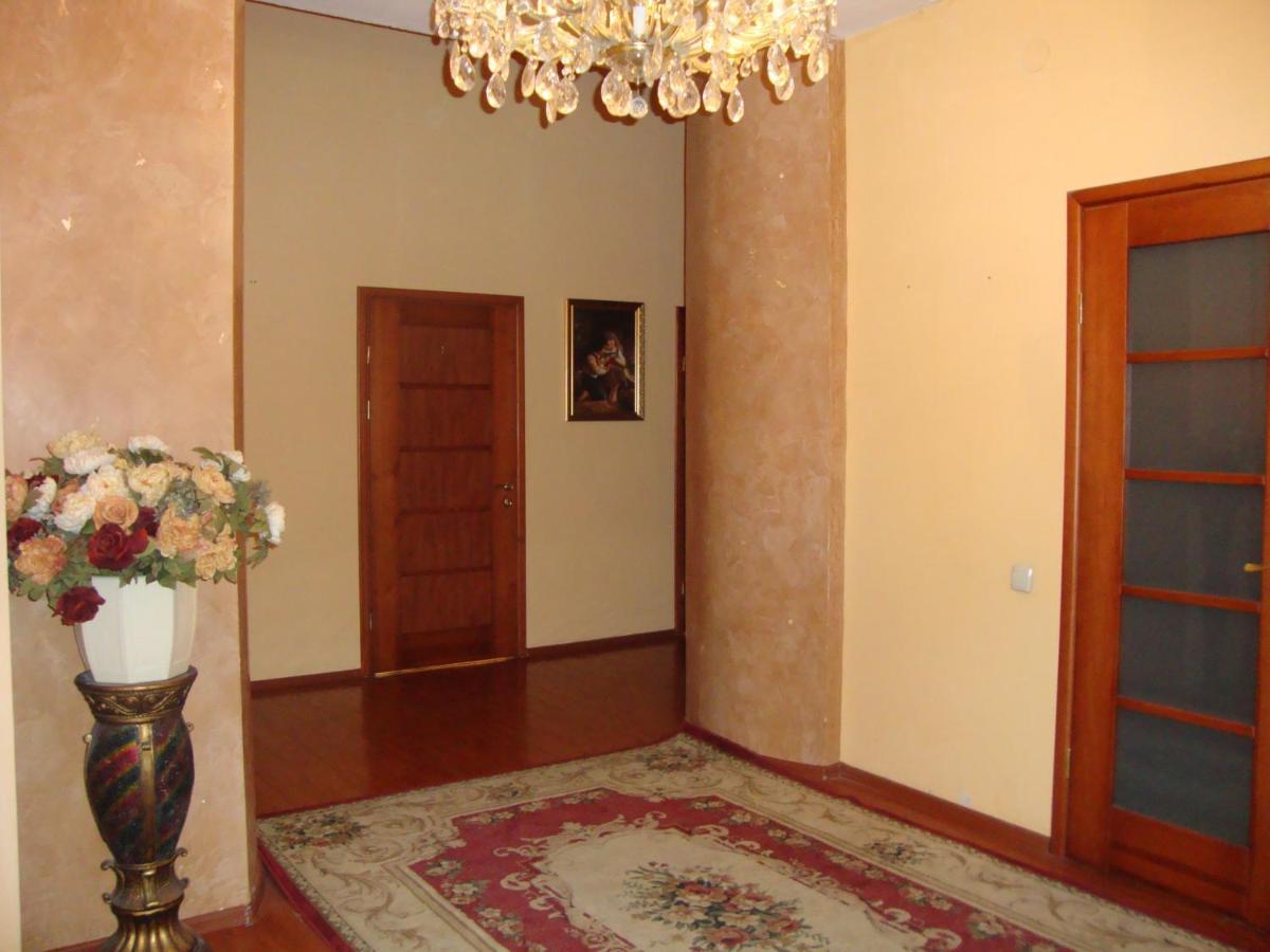 Hotel Reno On Deribasovskaya Odessa Dış mekan fotoğraf