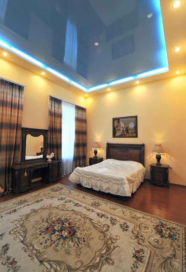 Hotel Reno On Deribasovskaya Odessa Dış mekan fotoğraf