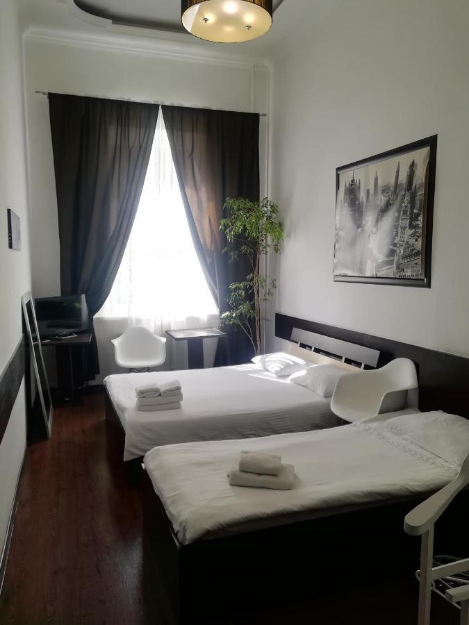 Hotel Reno On Deribasovskaya Odessa Dış mekan fotoğraf