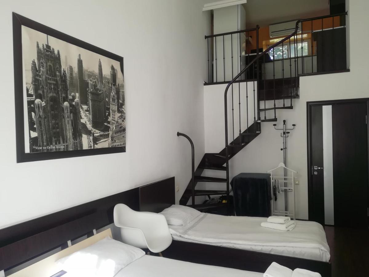 Hotel Reno On Deribasovskaya Odessa Dış mekan fotoğraf